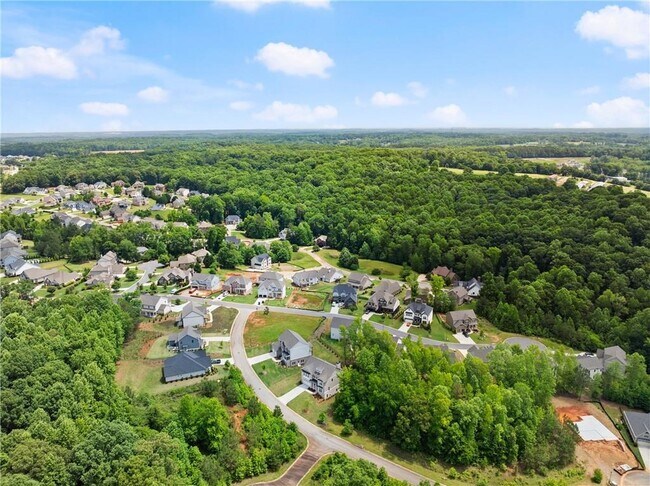 Building Photo - 5841 Woodland Park Ct