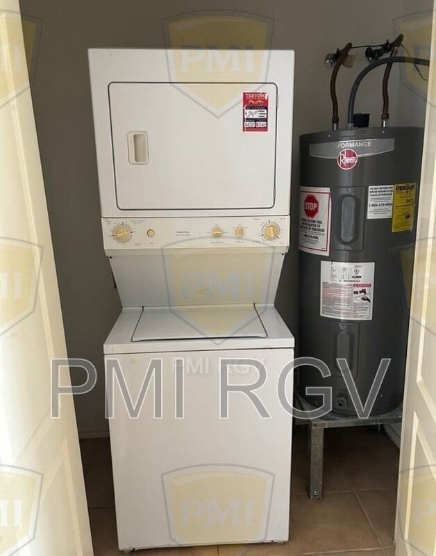 Building Photo - 1503 E Coyote St