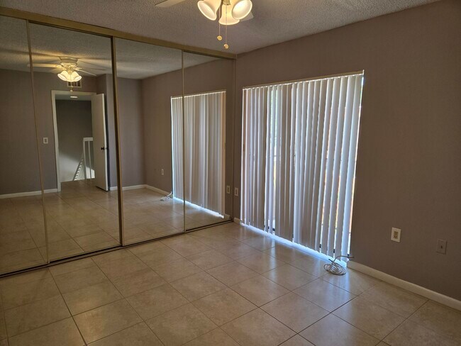 Building Photo - 253 Charter Way