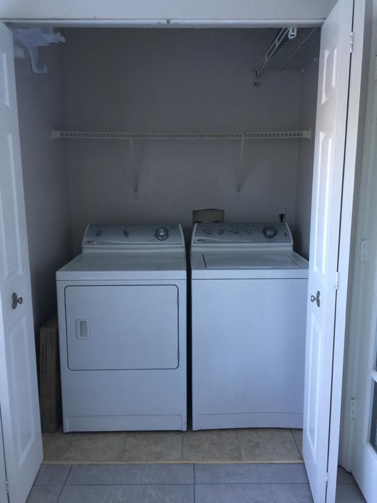 Building Photo - 5160 Conroy Rd