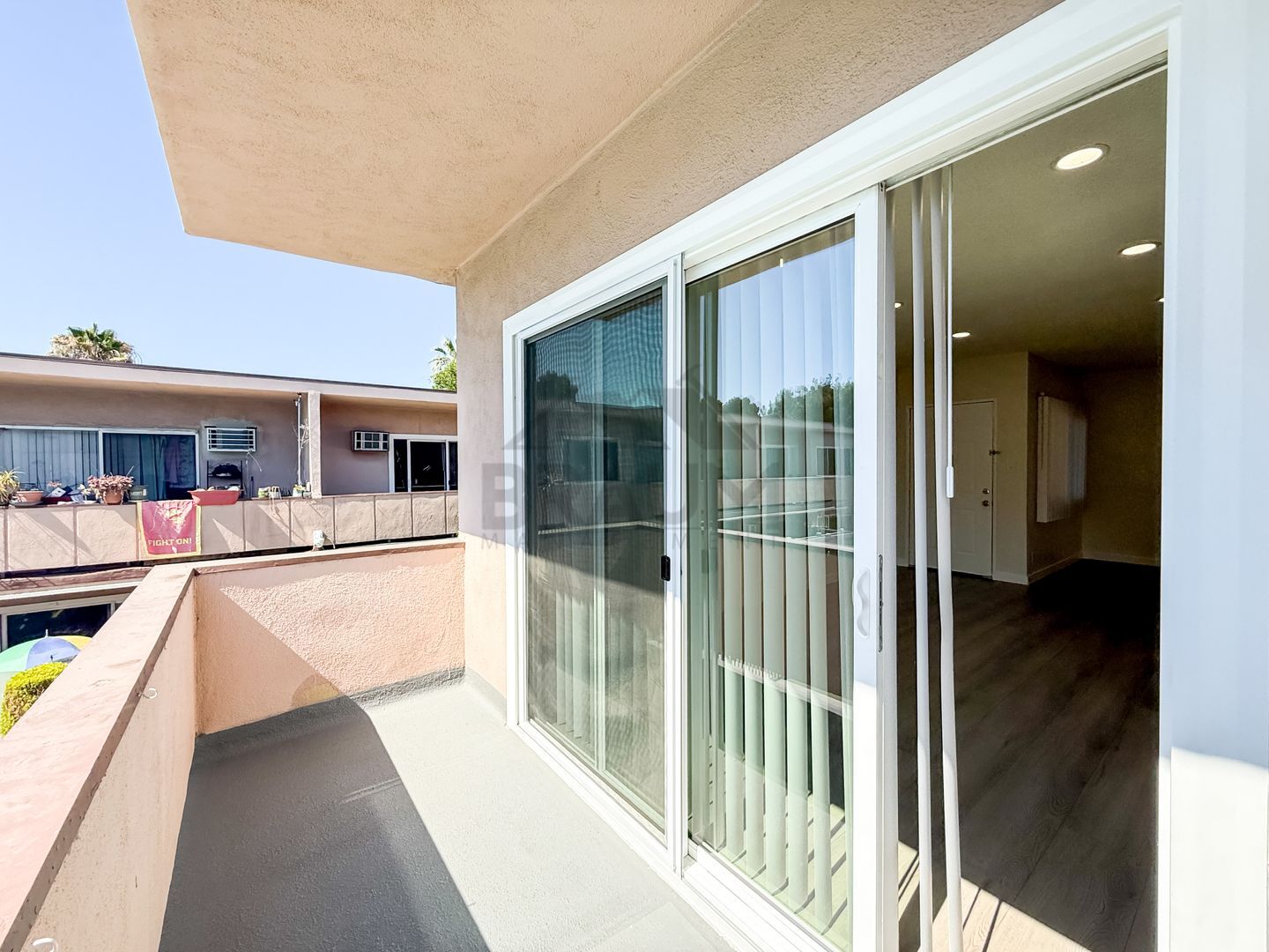 Building Photo - 5433 Sepulveda Blvd