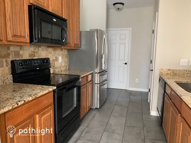 Building Photo - 5980 W 94th Pl