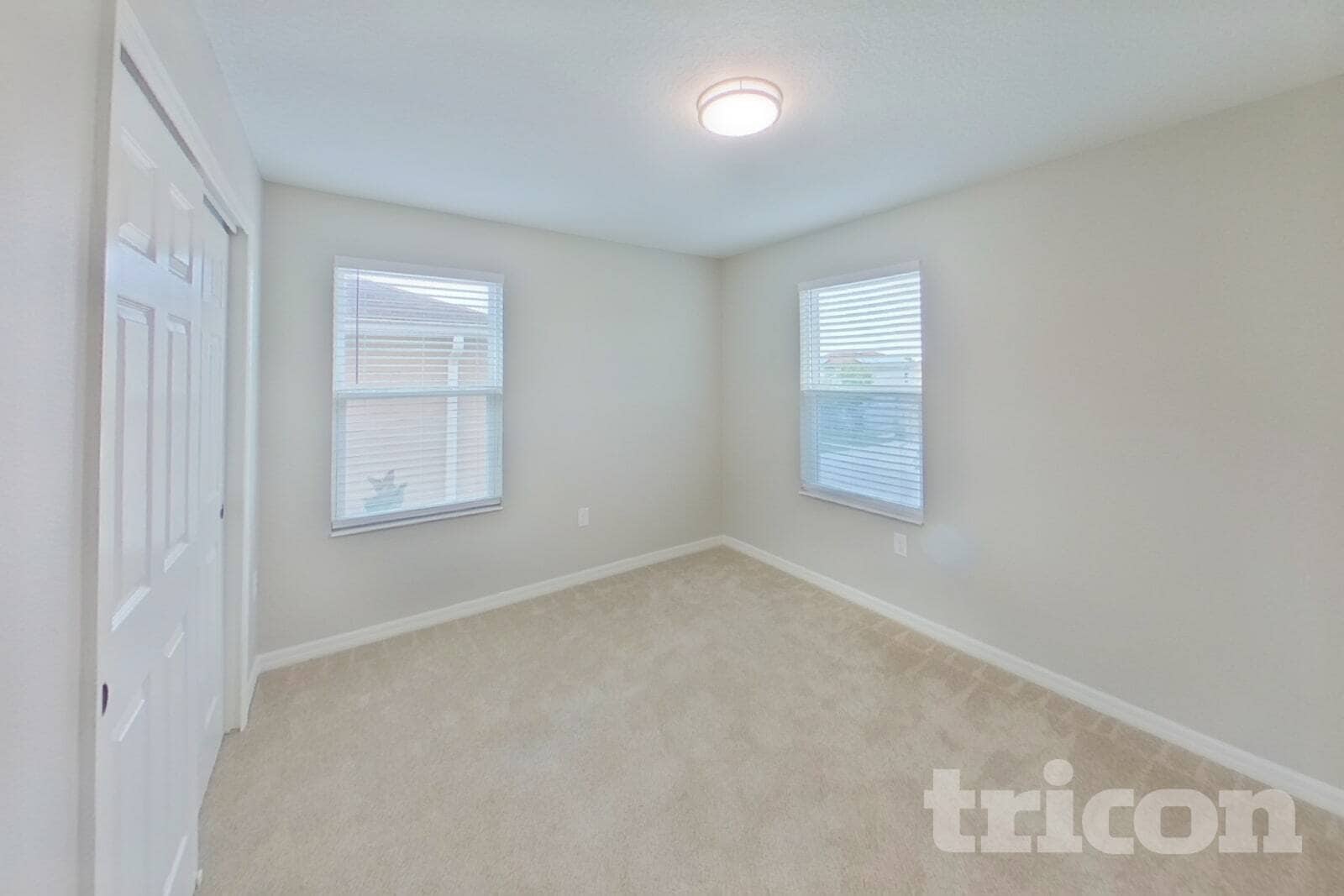 Building Photo - 10710 Southern Forest Dr