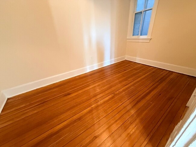 Building Photo - 1801 N Cleveland Ave