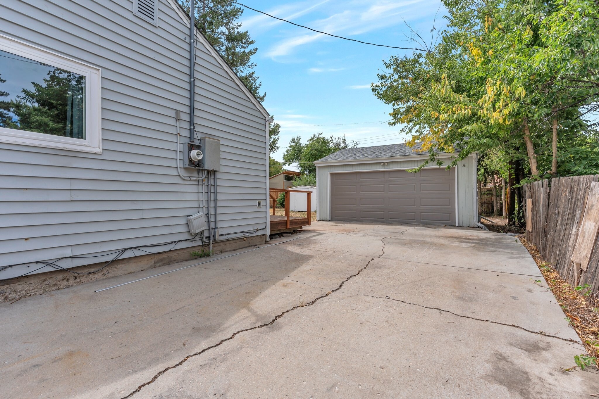Garage - 11612 Del Mar Pky