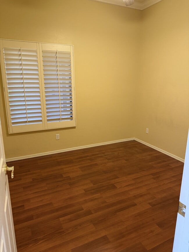 Building Photo - 7223 W Dreyfus Dr