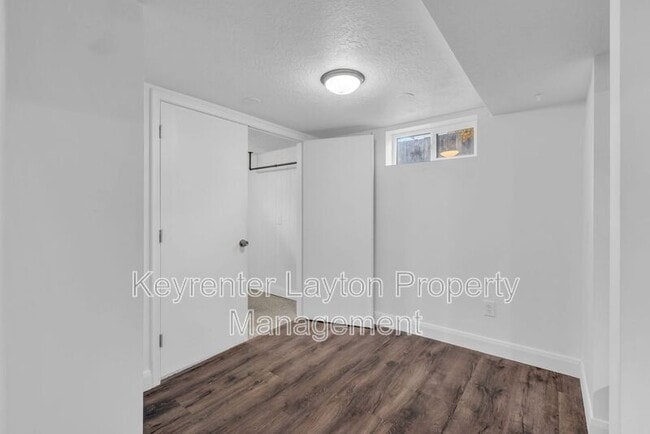 Building Photo - 1687 Rushton St