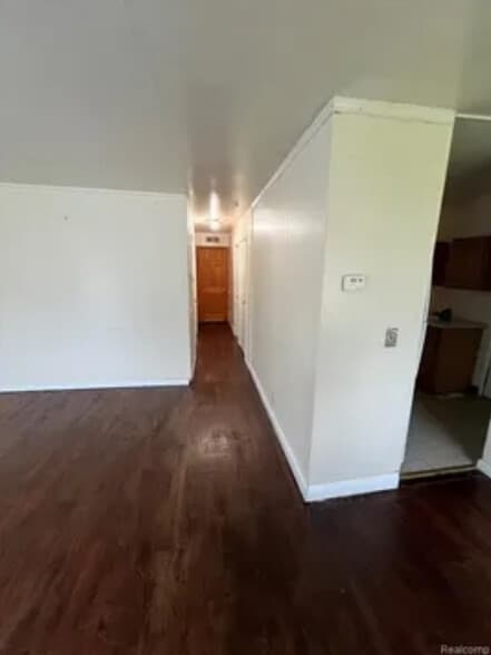 Building Photo - 6832 Cornell St