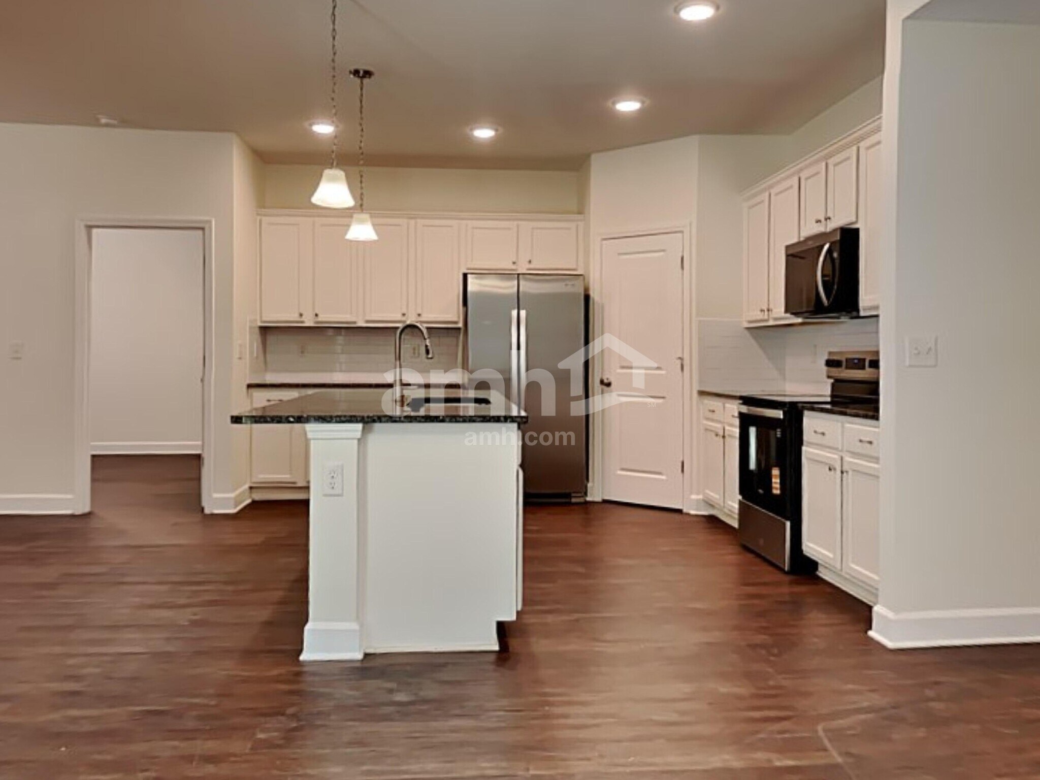 Building Photo - 1076 Tan Tara Trl