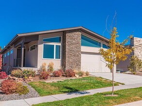Building Photo - 3830 Bierstadt Lake Ct