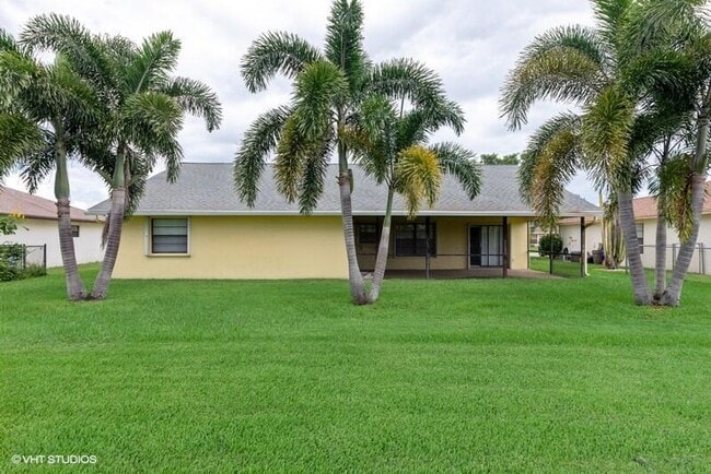 Building Photo - 8490 White Egret Way
