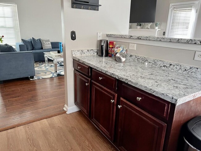 Building Photo - 11157 Aliyah Dr