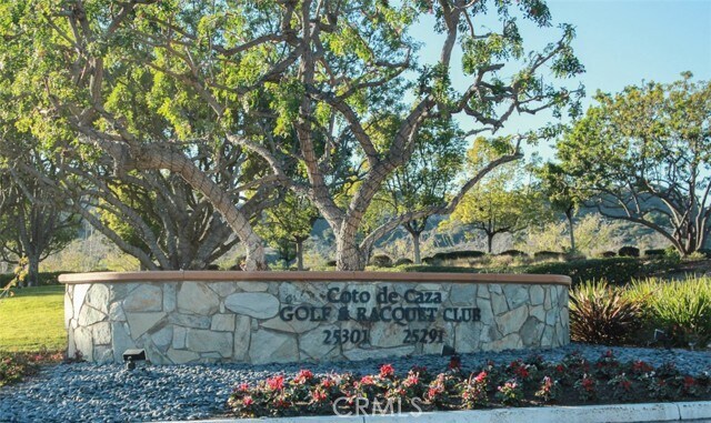 Building Photo - 12 Douglass Dr