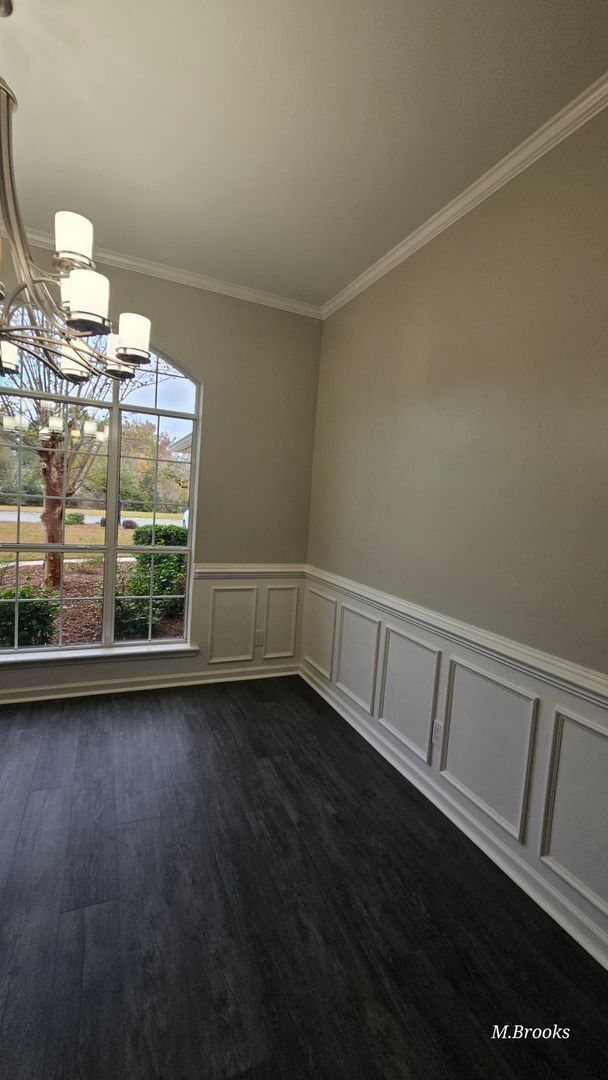 Building Photo - Country living but conveniently located in Kingsgate S/D in North Lowndes County near Moody AFB.
