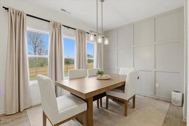 Building Photo - Earn Wealth While Leasing - Like a Homeowner - Lease to Own