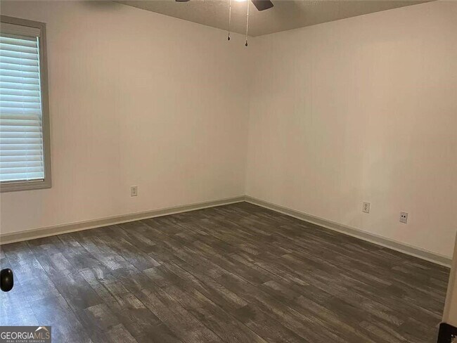 Building Photo - 1131 Rappahannock Dr