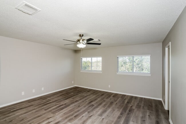 Building Photo - 13319 Partridge Hill