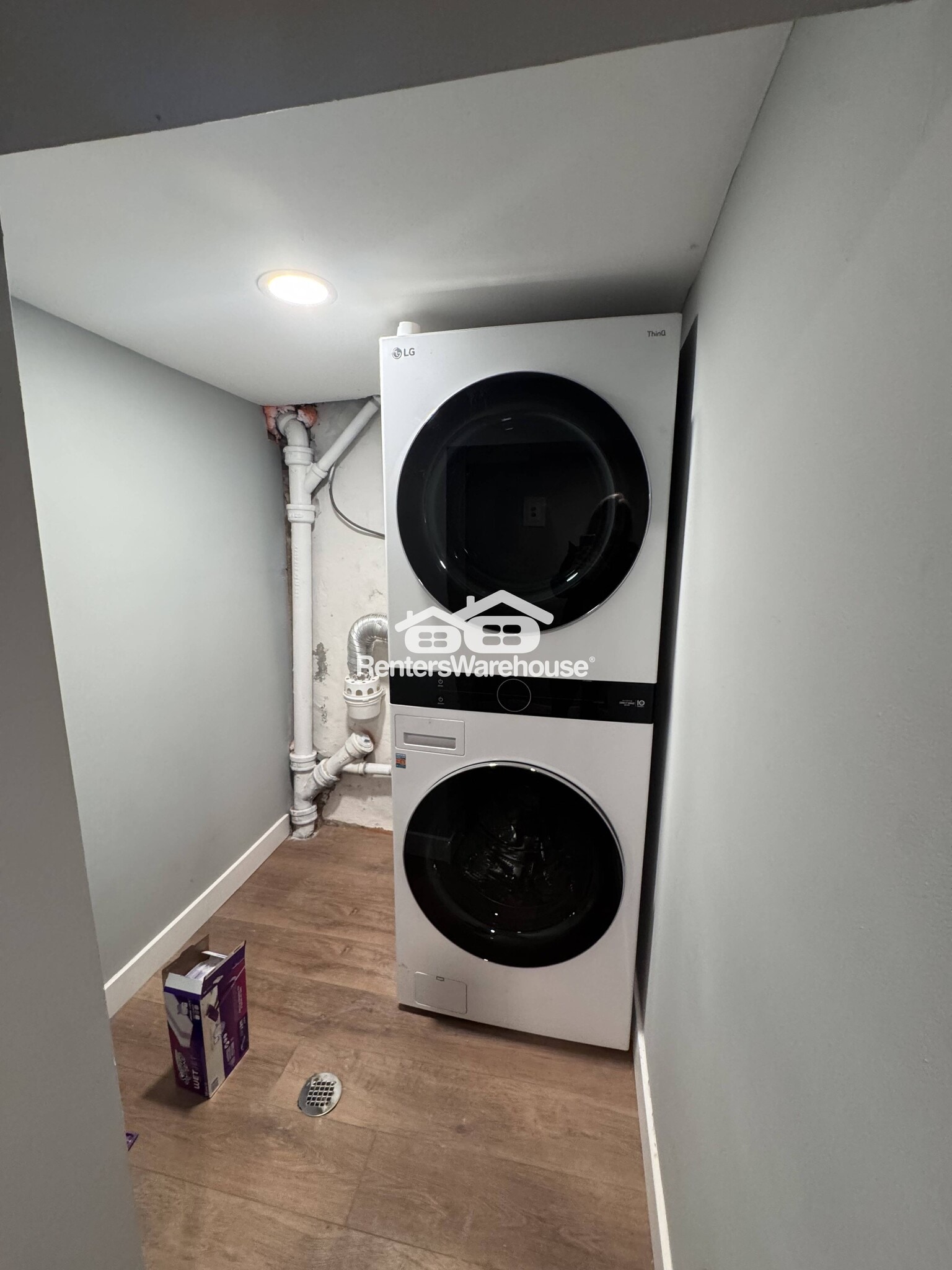 Building Photo - 1308 Gough St