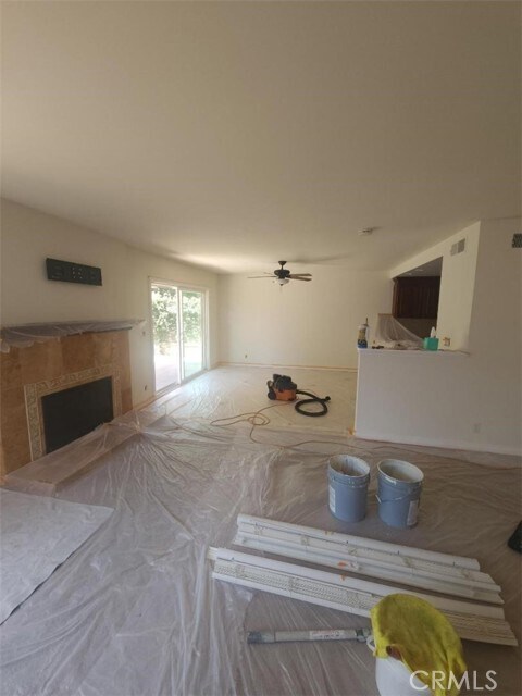 Building Photo - 1111 Valley