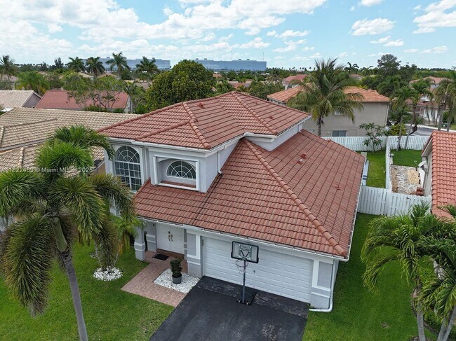 Building Photo - 1421 NW 129th Ave