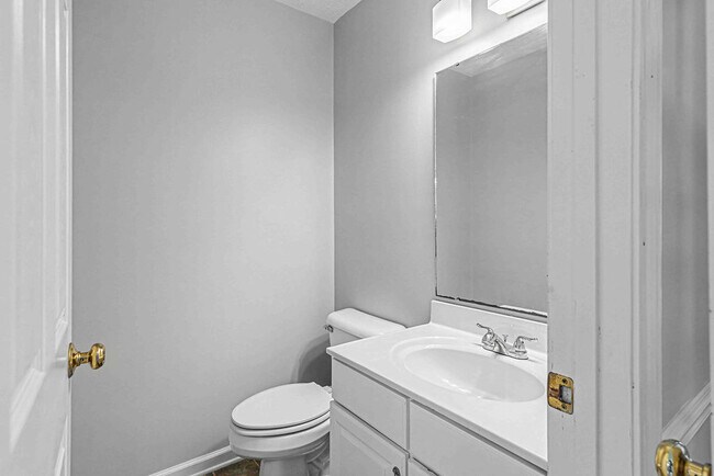 Building Photo - 209 Lansing Ct