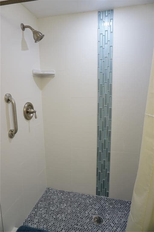 Building Photo - 9715 Harrell Ave