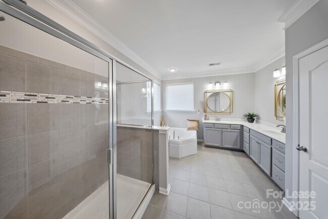 Building Photo - 188 Sweet Briar Dr