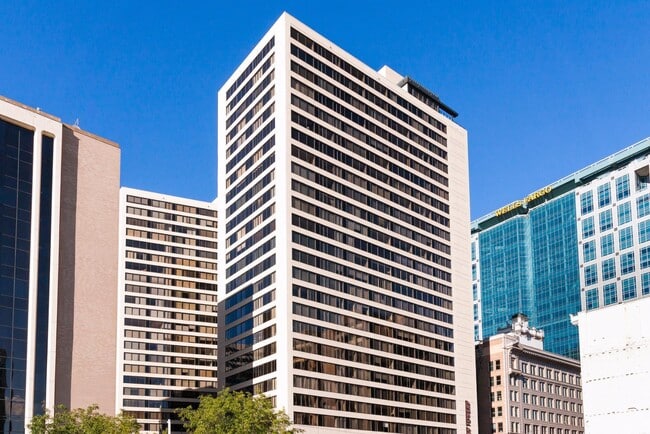 Building Photo - 44 W Broadway