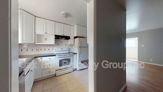 Building Photo - 1400 Yuba Ave