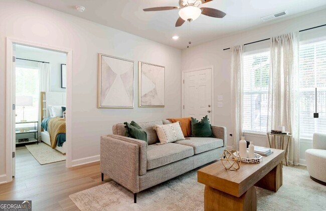 Building Photo - 1151 Hunter Trl