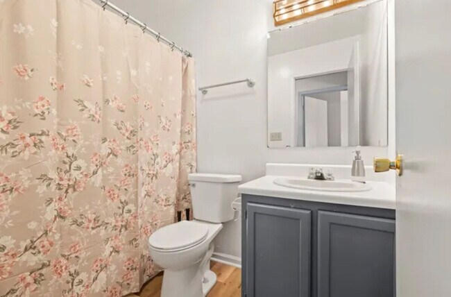 Building Photo - 8209 Parsley Ln