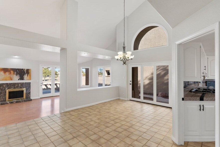 Building Photo - 7656 Boca Raton Dr