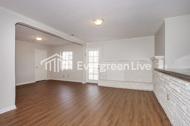 Building Photo - 4054 Beachamp Cove