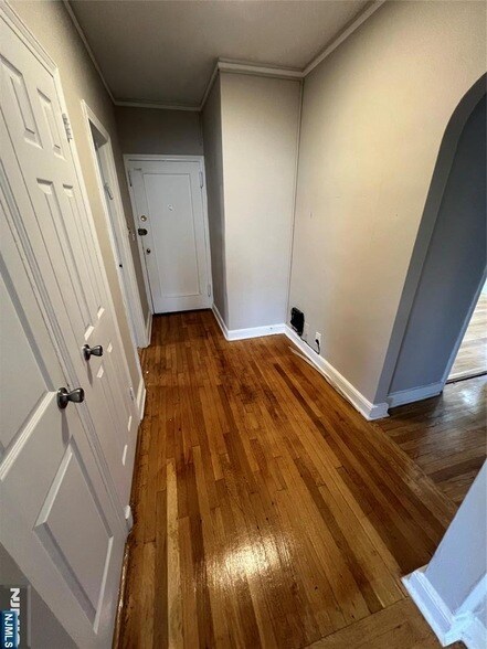 Building Photo - 118 Ayers Ct