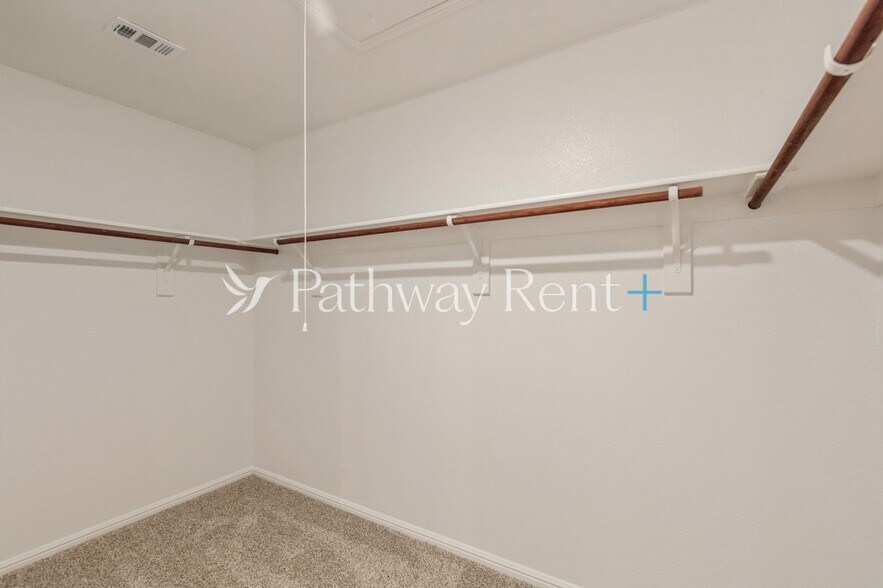 Building Photo - 9561 Mint Hill Dr