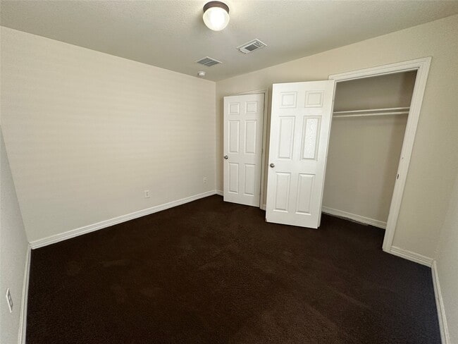 Building Photo - 19630 Summerlin Dr