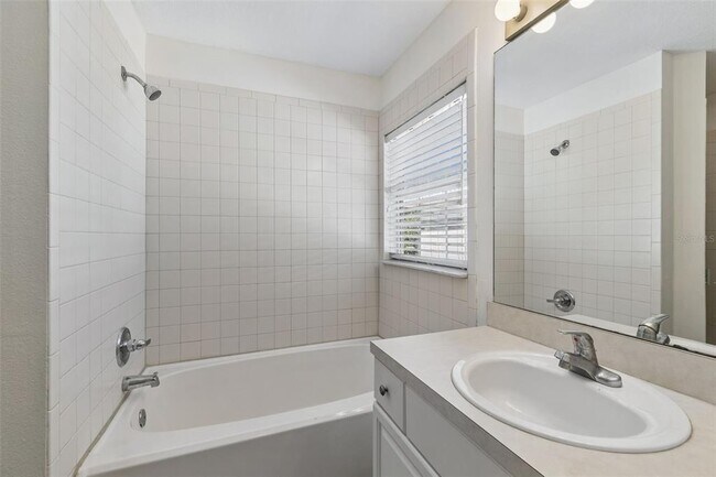 Building Photo - 3125 Santorini Ct