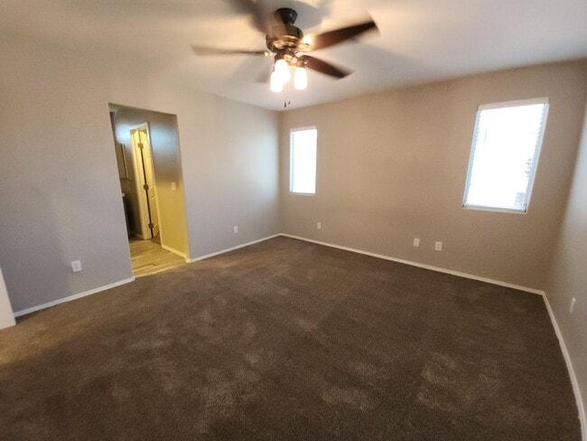 Building Photo - 8253 W Wildwood Glen Dr