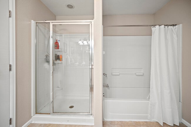 Building Photo - 7860 Lantern Ln