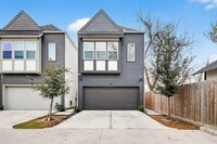 Building Photo - 314 Neyland St