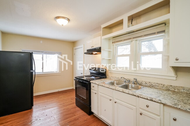 Building Photo - 5060 N 26th St