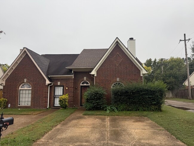 Building Photo - 8219 Hay Loft Dr