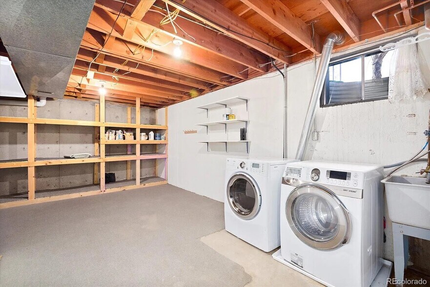 Laundry + Large Storage Space - 7896 E Jefferson Pl