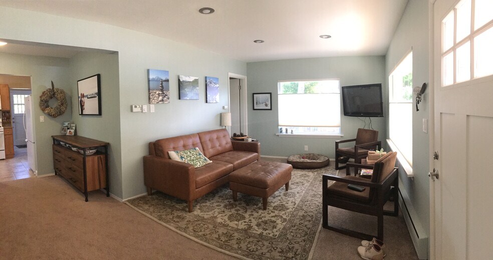 living room - 1036 SW 149th St