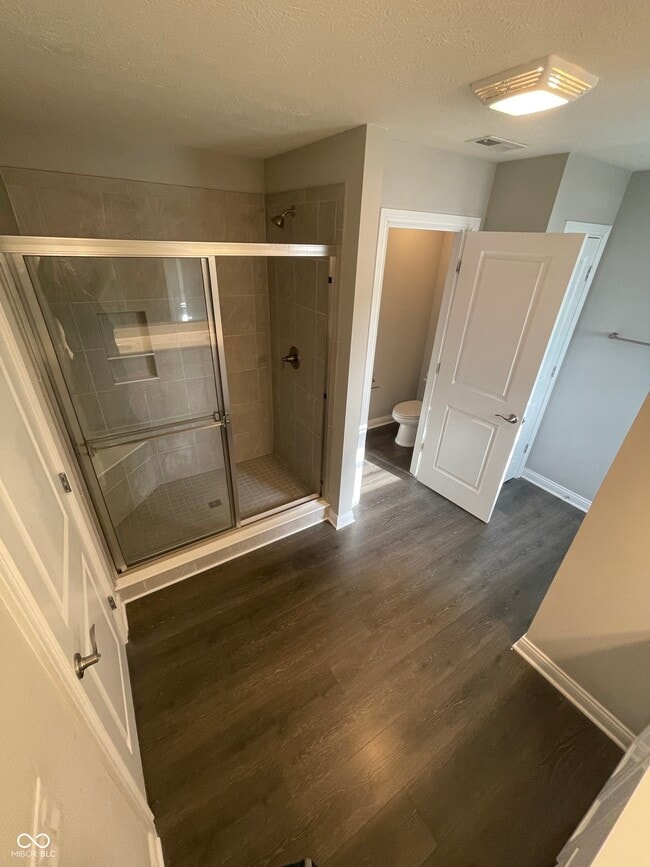 Building Photo - 7352 Doyal Dr