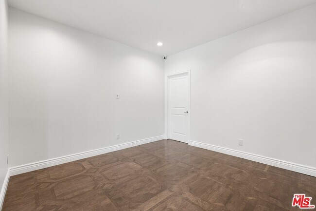 Building Photo - 22405 Calipatria Dr