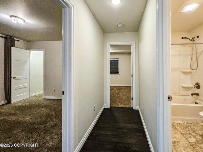 Building Photo - 1022 Northpointe Bluff Dr