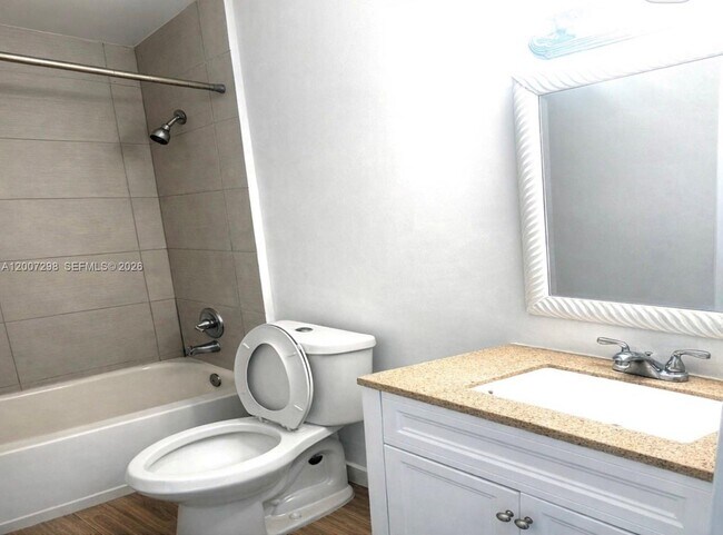 Building Photo - 6713 SW 112th Ct