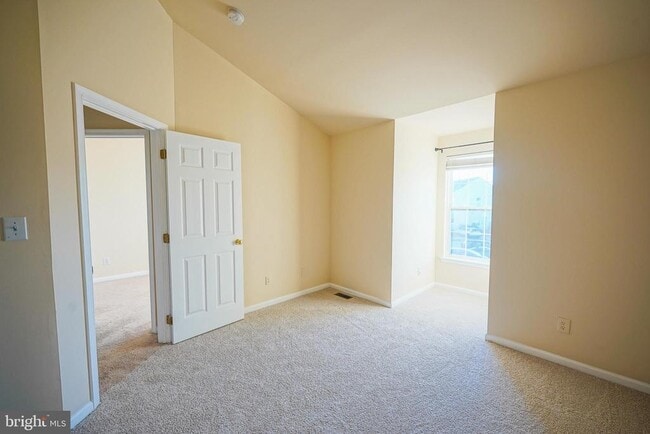 Building Photo - 443 Tuvira Ln