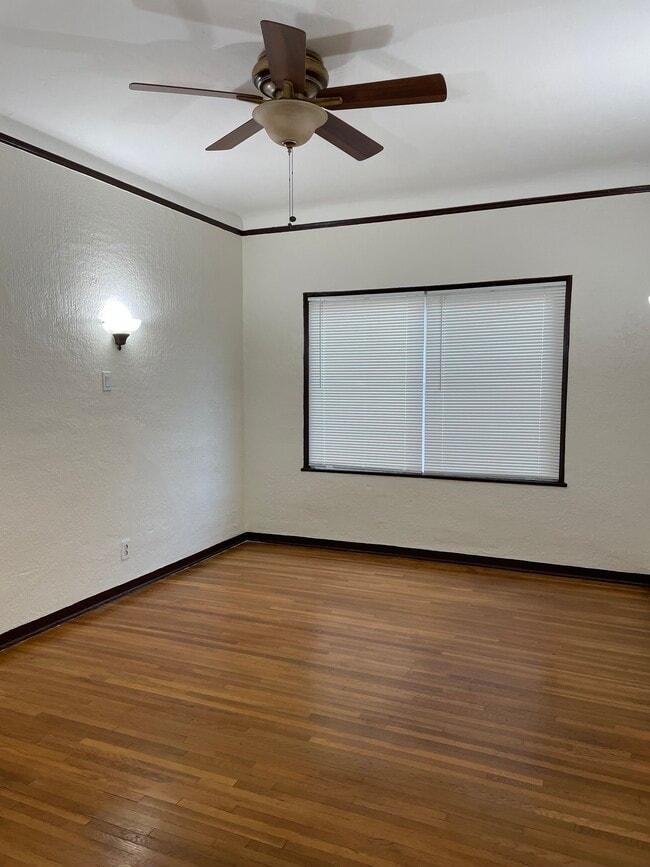Bedroom 2 - 619 E Chevy Chase Dr